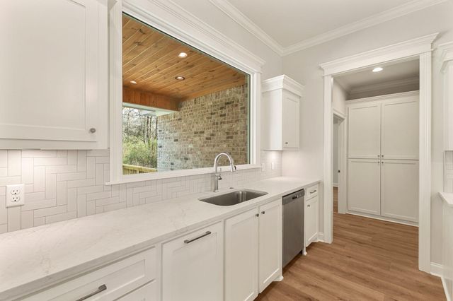 28 Pecan Acres, Hattiesburg, MS 39402