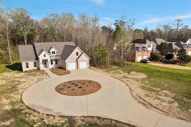 28 Pecan Acres, Hattiesburg, MS 39402