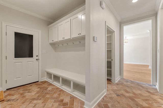 28 Pecan Acres, Hattiesburg, MS 39402