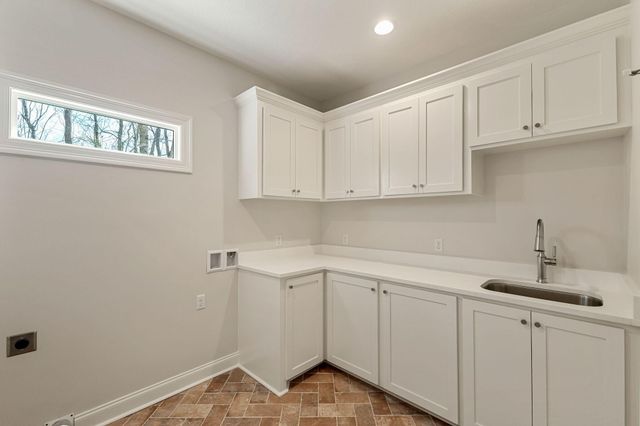 28 Pecan Acres, Hattiesburg, MS 39402