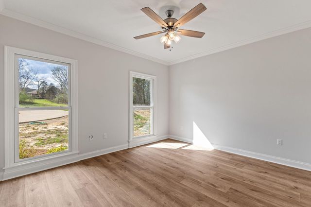 28 Pecan Acres, Hattiesburg, MS 39402