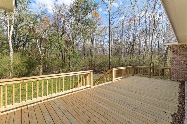 28 Pecan Acres, Hattiesburg, MS 39402