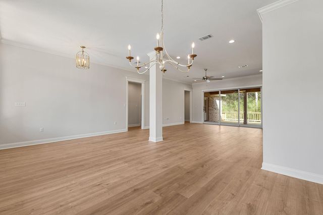 28 Pecan Acres, Hattiesburg, MS 39402