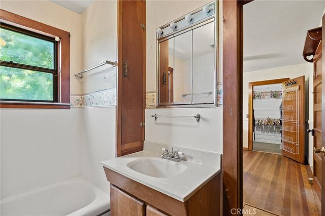 805 2nd St, Tehama, CA 96090