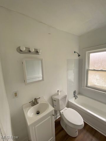 13517 Woodworth Road 2, Cleveland, OH 44112