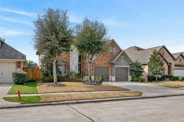 11022 Honeysuckle Haven Drive, Cypress, TX 77433