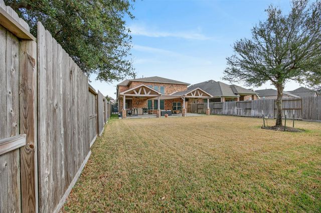 11022 Honeysuckle Haven Drive, Cypress, TX 77433