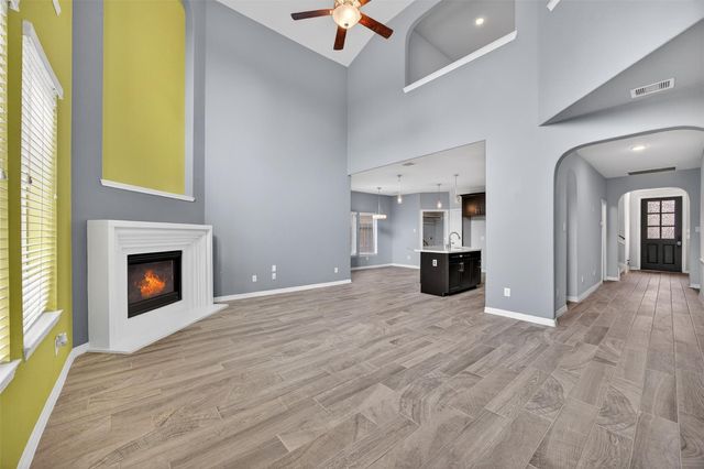 11022 Honeysuckle Haven Drive, Cypress, TX 77433