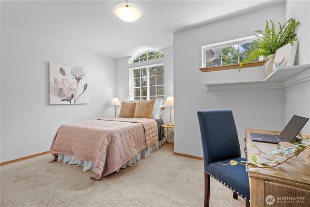 515 19th Avenue SW, Puyallup, WA 98371