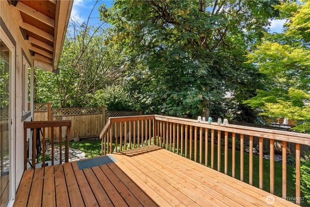 515 19th Avenue SW, Puyallup, WA 98371