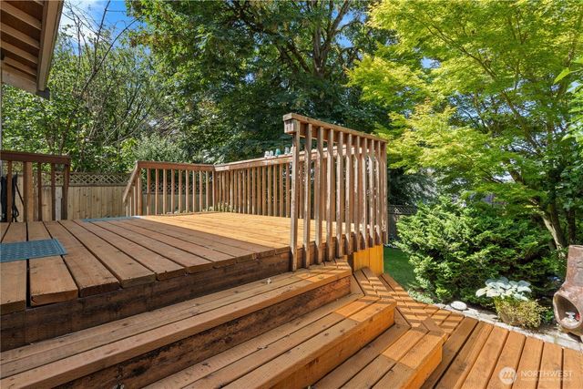 515 19th Avenue SW, Puyallup, WA 98371