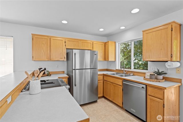 515 19th Avenue SW, Puyallup, WA 98371