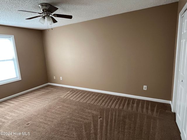 5146 Lamppost Circle, Wilmington, NC 28403