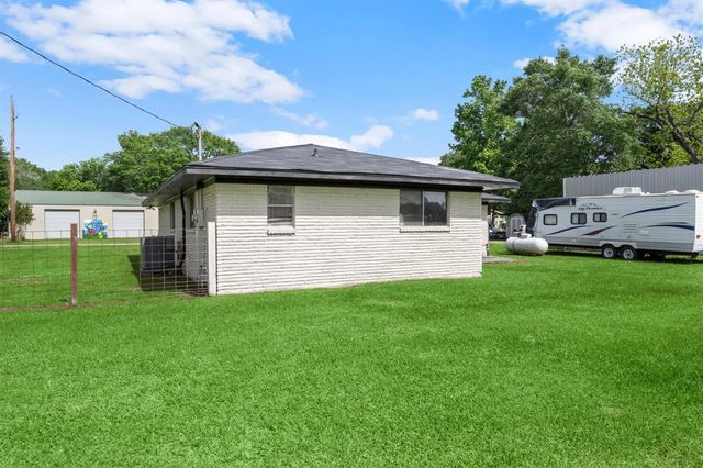 8911 Carraway Lane, Magnolia, TX 77354