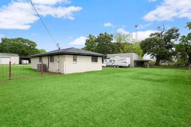 8911 Carraway Lane, Magnolia, TX 77354