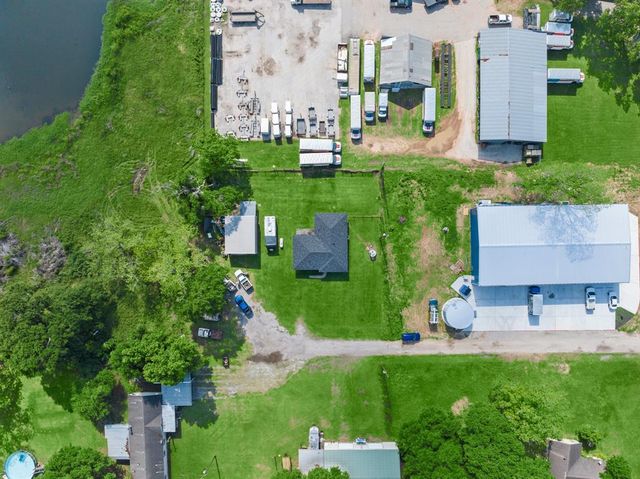 8911 Carraway Lane, Magnolia, TX 77354