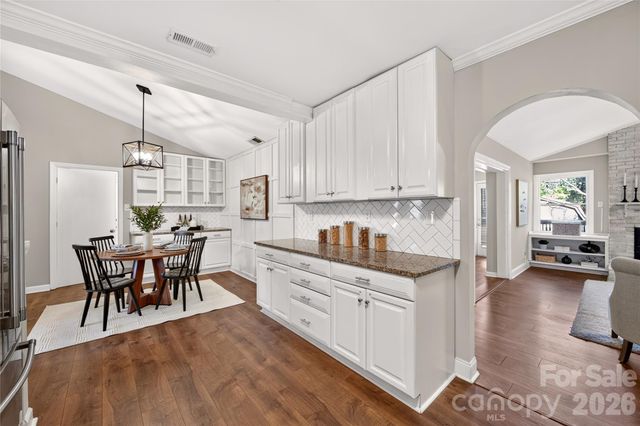 1422 McIlroy Road, Charlotte, NC 28212