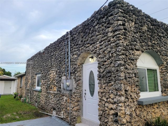 511 NW 62nd Ave, Miami, FL 33126