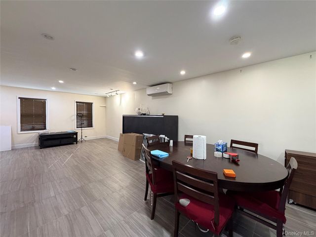 3321 Farrington Street 2nd FL, Flushing, NY 11354