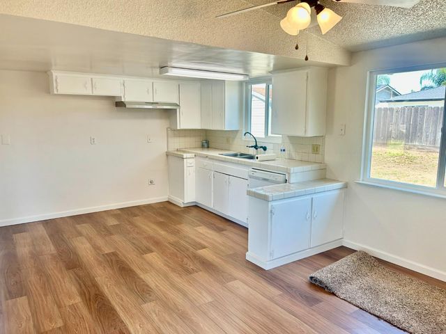 55 Pico Avenue, Clovis, CA 93612