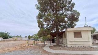 80 Russell Road, Pahrump, NV 89048