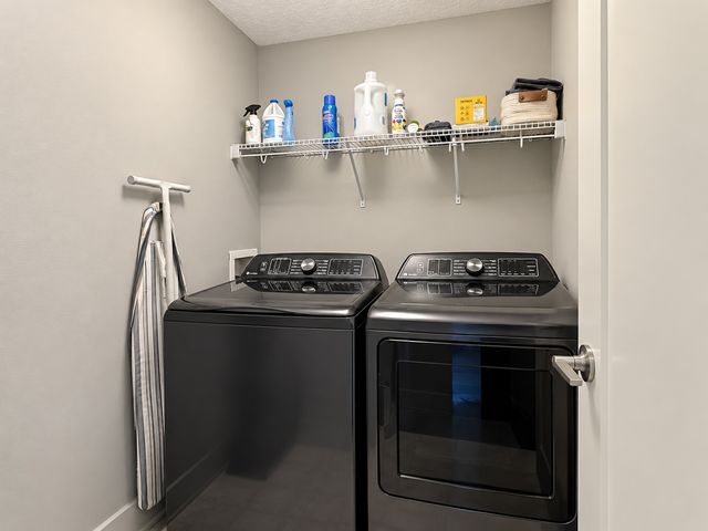 135 SE Trillium Drive, Waukee, IA 50263