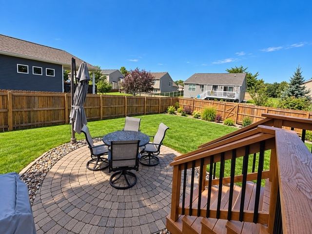 135 SE Trillium Drive, Waukee, IA 50263