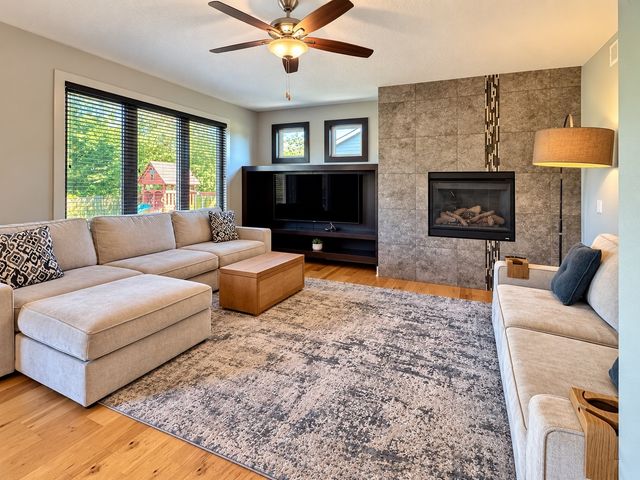 135 SE Trillium Drive, Waukee, IA 50263