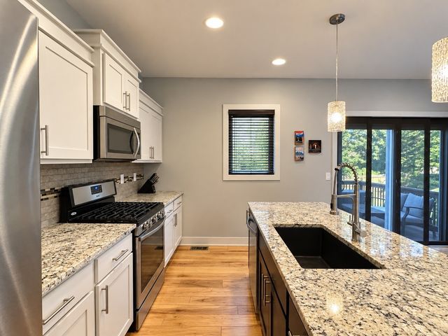 135 SE Trillium Drive, Waukee, IA 50263