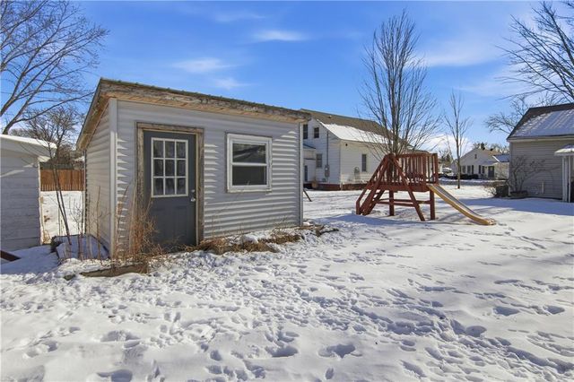 528 W Elm Street, Chippewa Falls, WI 54729