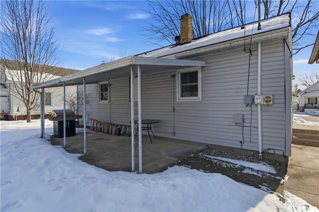 528 W Elm Street, Chippewa Falls, WI 54729