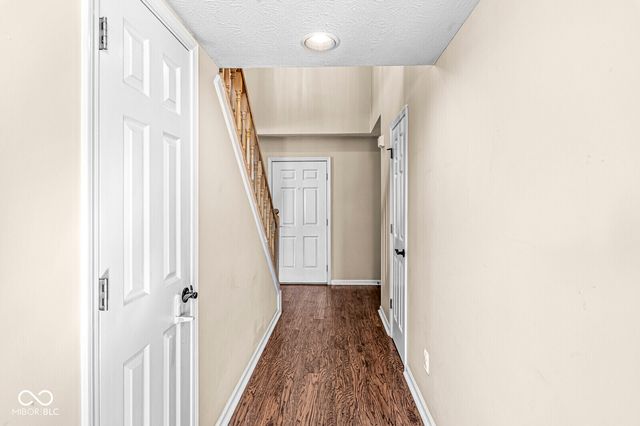 7603 Monterey Circle, Avon, IN 46123
