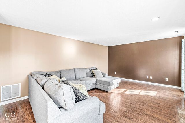 7603 Monterey Circle, Avon, IN 46123