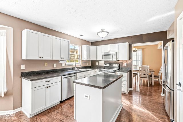 7603 Monterey Circle, Avon, IN 46123