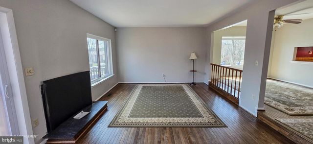 5677 PHELPS LUCK DR, Columbia, MD 21045