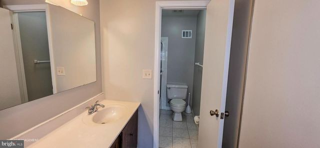 5677 PHELPS LUCK DR, Columbia, MD 21045