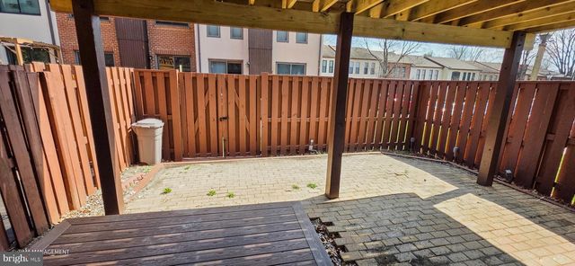 5677 PHELPS LUCK DR, Columbia, MD 21045