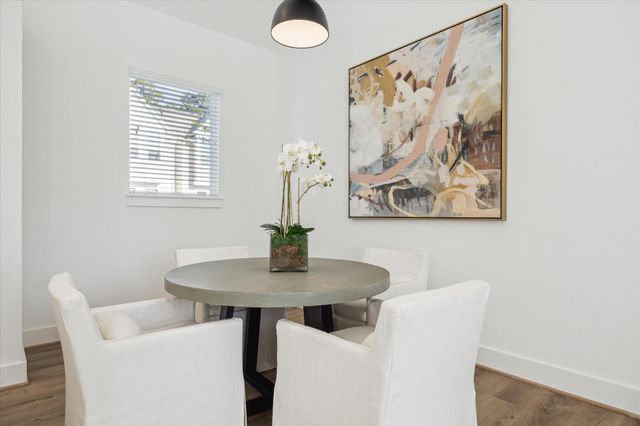 845 Elkhart Street B, Houston, TX 77091