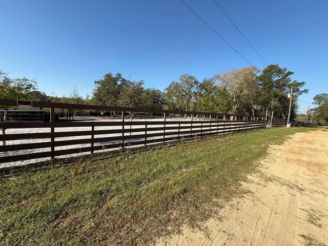 3RD AVENUE, Deland, FL 32720