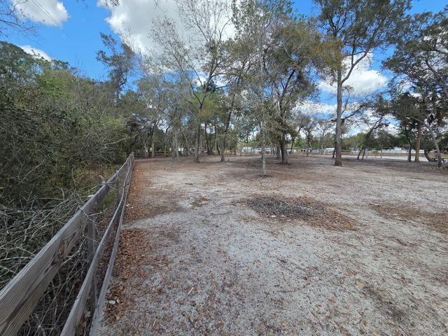 3RD AVENUE, Deland, FL 32720