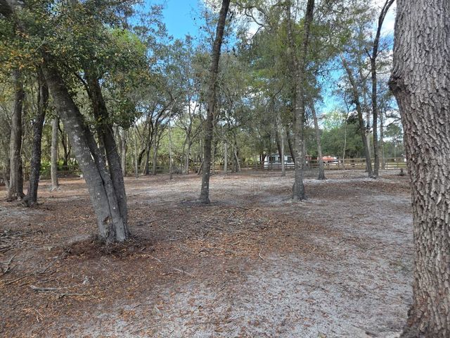 3RD AVENUE, Deland, FL 32720