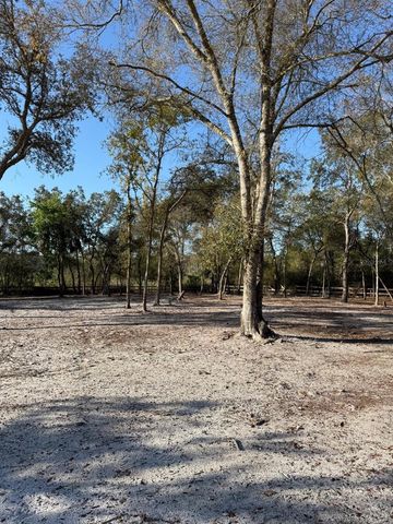 3RD AVENUE, Deland, FL 32720