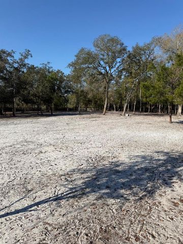 3RD AVENUE, Deland, FL 32720