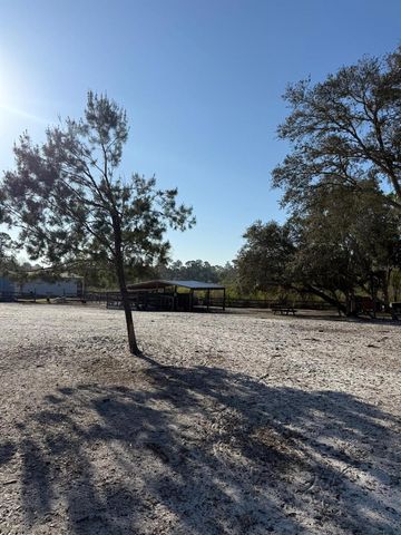 3RD AVENUE, Deland, FL 32720