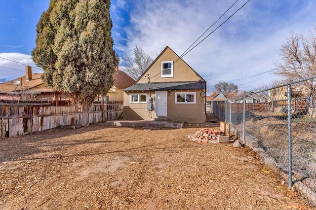 918 E 8th St, Pueblo, CO 81001