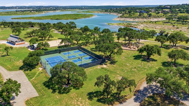 1280 Mystic Pkwy, Spring Branch, TX 78070
