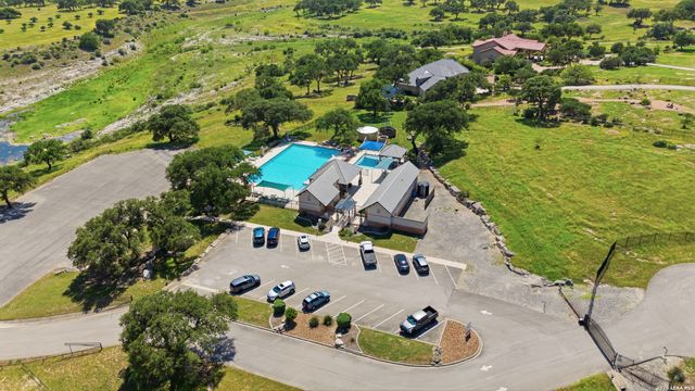 1280 Mystic Pkwy, Spring Branch, TX 78070