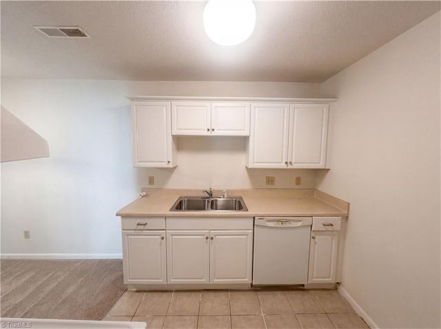 5655 Hornaday Road F, Greensboro, NC 27409