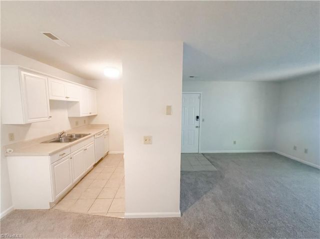 5655 Hornaday Road F, Greensboro, NC 27409