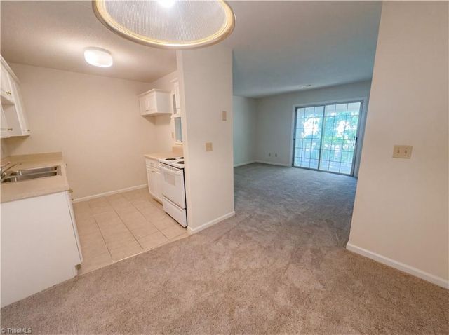 5655 Hornaday Road F, Greensboro, NC 27409